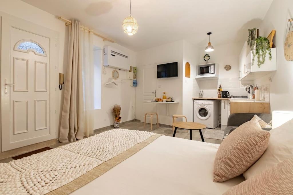 Studio « Le Boheme Chic » Nimes Exterior photo